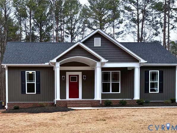 319 Merifield Dr, Clarksville, VA 23927