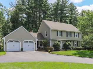 21 Hawtree Way, Groton, MA 01450