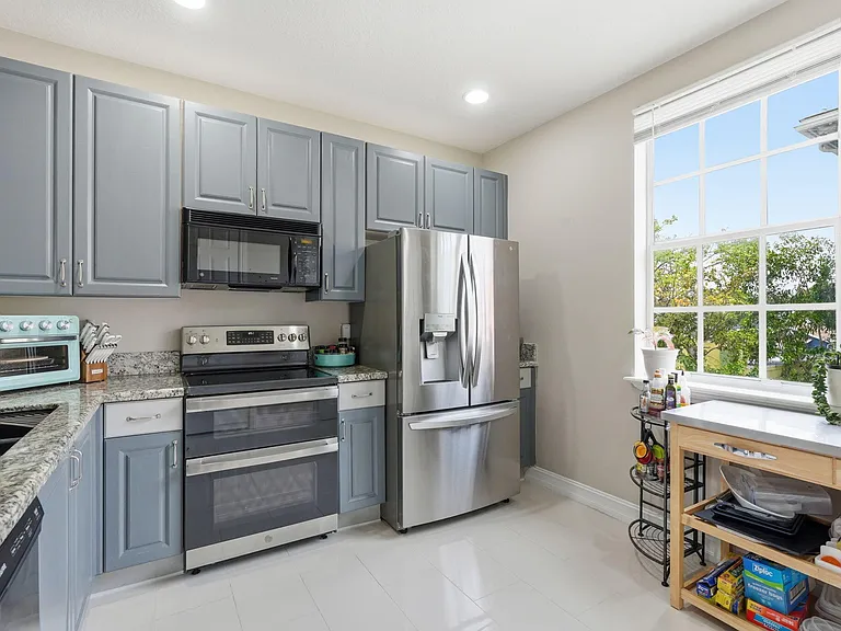 310 N Dixie Hwy #104 — Photo 20