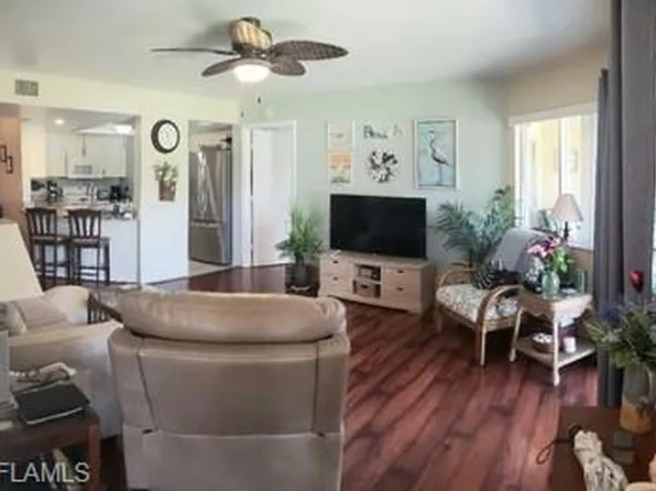 3120 Seasons Way Unit 307, Estero, FL 33928