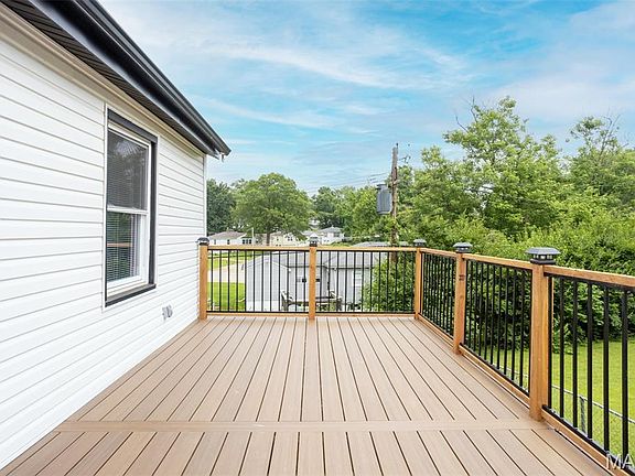 3rd image of 9537 Lydell Dr