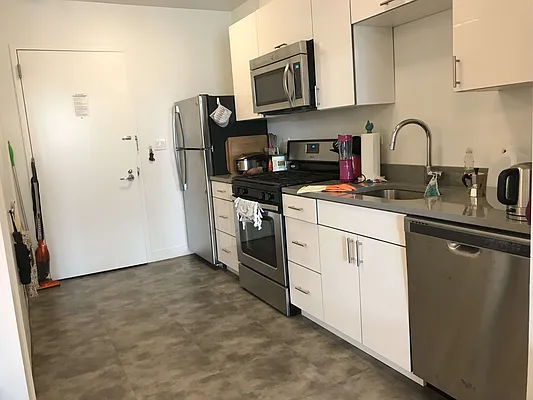 Rented by Highline Residential | media 17