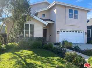 2135 Manning Ave, Los Angeles, CA 90025