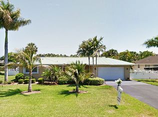 556 96th Ave N, Naples, FL 34108