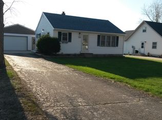 313 9th Ave S, Clear Lake, SD 57226