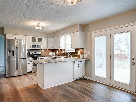 2nd image of 5177 Green Castle Ct