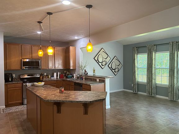 2nd image of 9099 Jody Lynn Ln