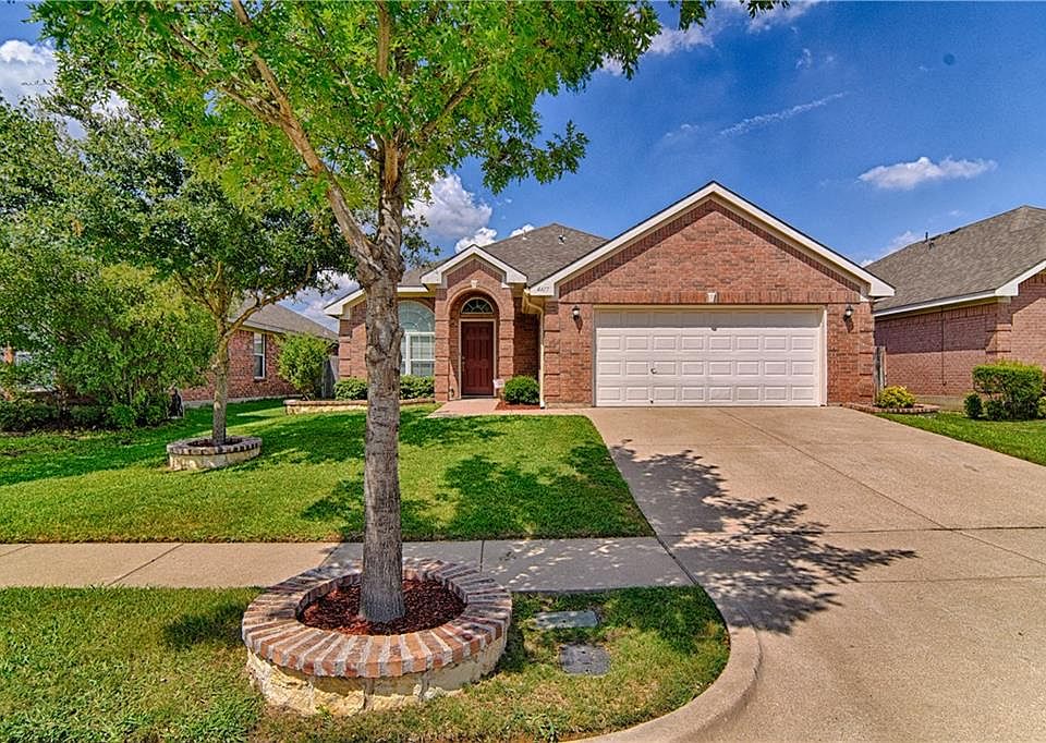 1st image of 4417 New Meadow Dr