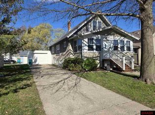 308 5th St SE, Waseca, MN 56093