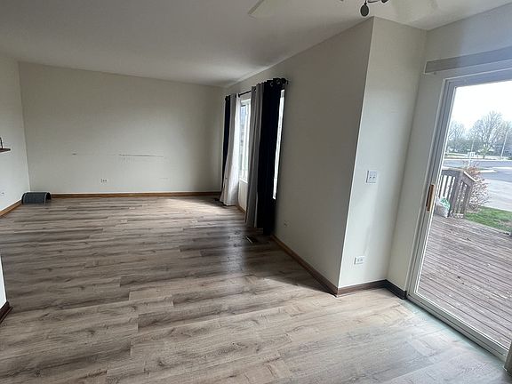 2nd image of 506 Prairie View Dr #506
