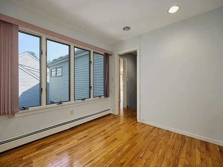 23 Evon Ct — Photo 18