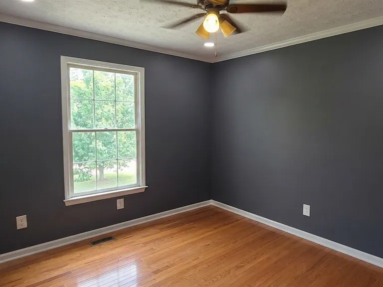 736 Jamie Way NE — Photo 6