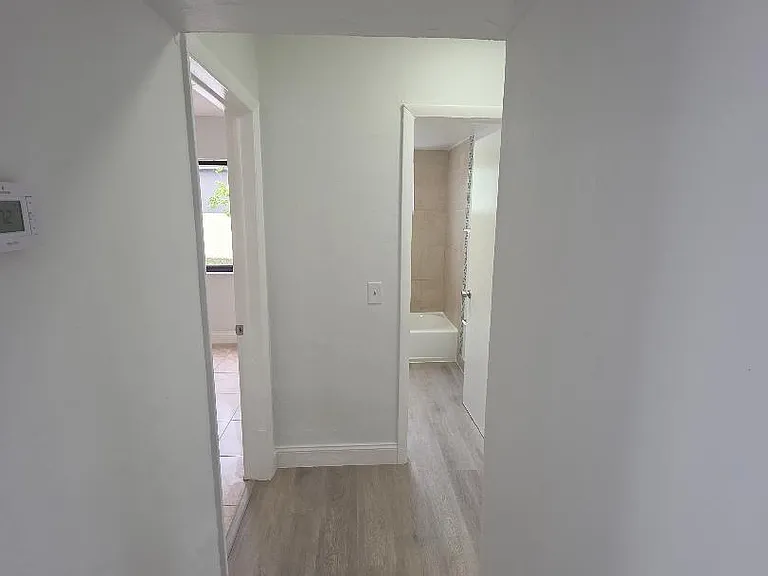 2250 NW 183rd St — Photo 10
