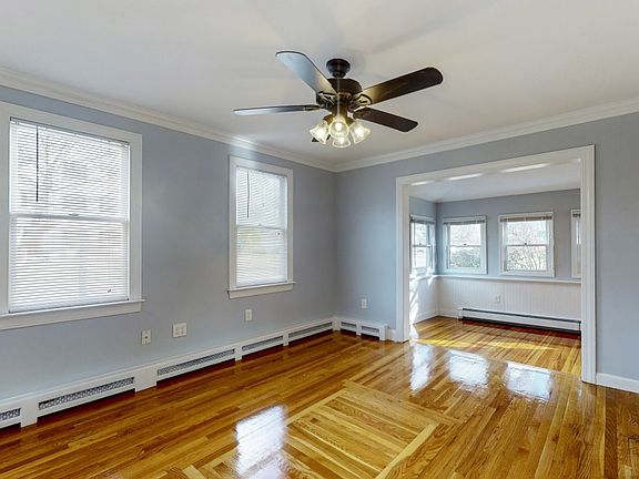 5th image of 88 Lincoln St