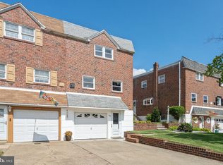 140 Ridgefield Rd, Philadelphia, PA 19154