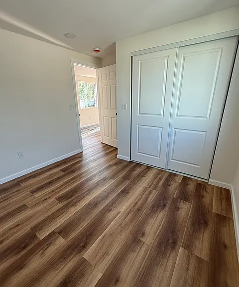 8004 Towne Ave — Photo 4