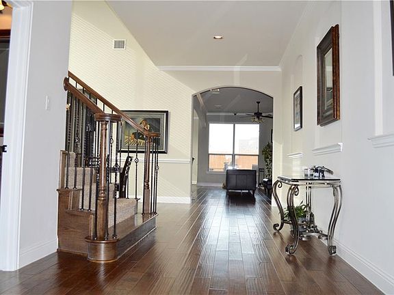 3rd image of 16201 Stillhouse Hollow Ct