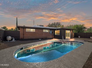 7901 E Winnepeg Dr, Tucson, AZ 85730
