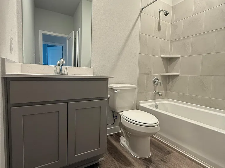 4018 Windy Whisper Dr — Photo 16