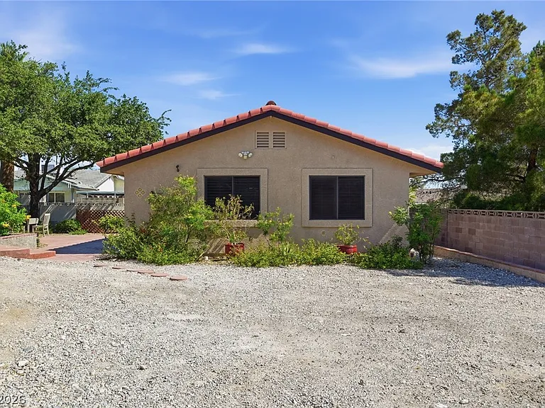 1410 S Monte Cristo Way — Photo 53