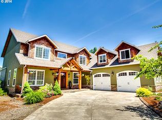737 NW Queens Ct W, Hillsboro, OR