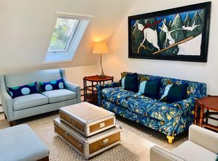 2 Cherry St #2, Newport, RI 02840