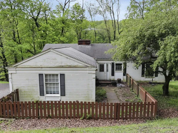 1525 Krebs Dr, Newark, OH 43055