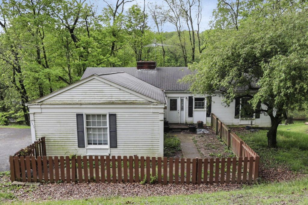 Real estate listing image