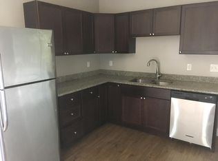 182 Oakland Ave #F3, Providence, RI 02908