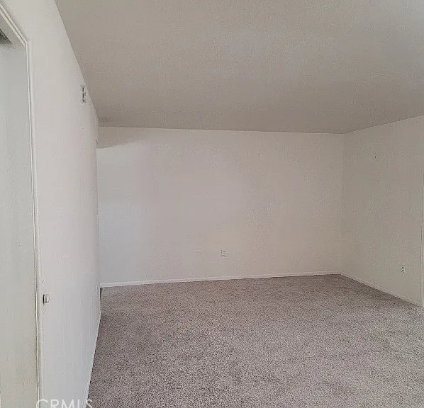 28894 Portsmouth Dr — Photo 21