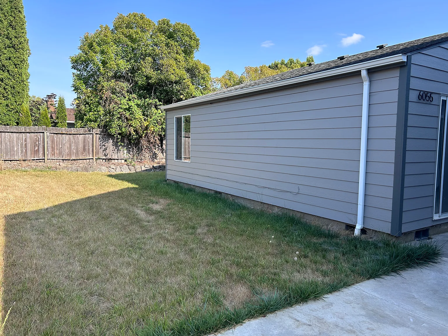 3 bed, 1350 sqft, $1,700 — Photo 3