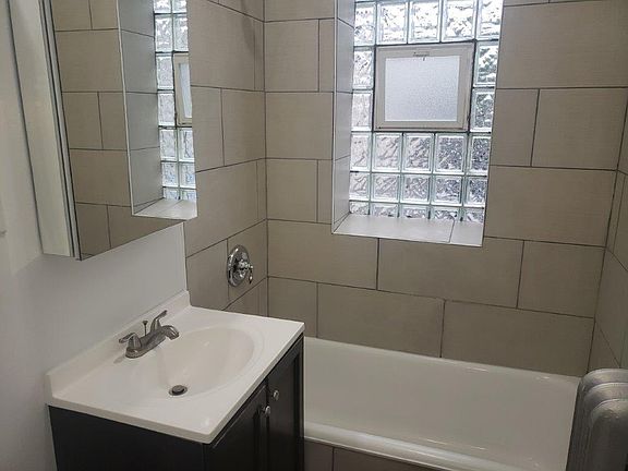 4th image of 4412 N Street Louis #44121A