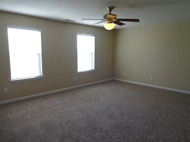 1610 Thornwick Trce — Photo 6
