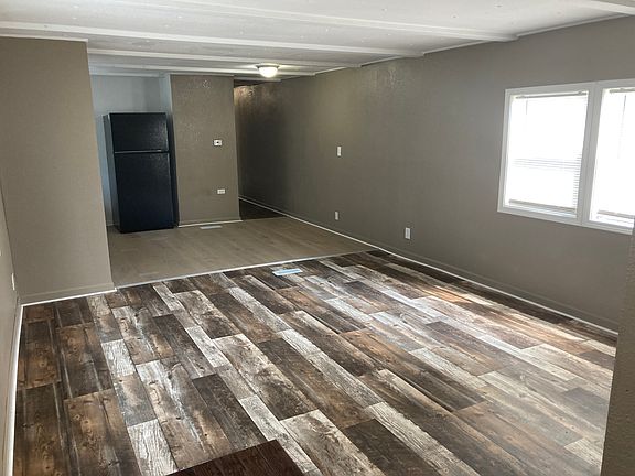 5th image of 434 Dorset Ln