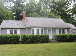 28 Knowles St, Auburn, MA 01501