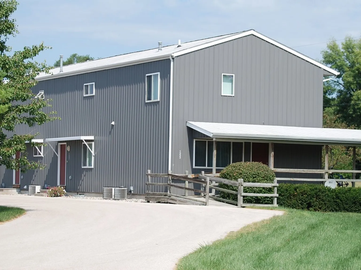 1317 Colorado Ct. — Photo 3