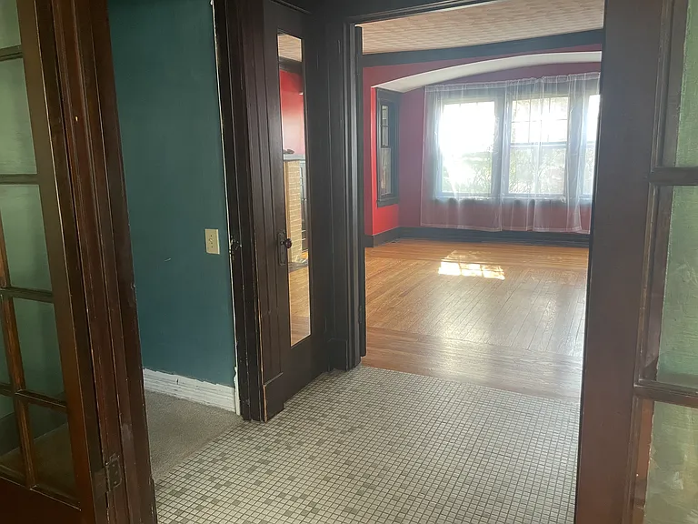 605 S Main St — Photo 10