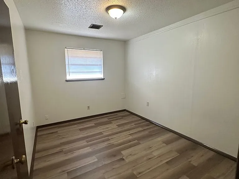 321 W Michael Dr — Photo 24