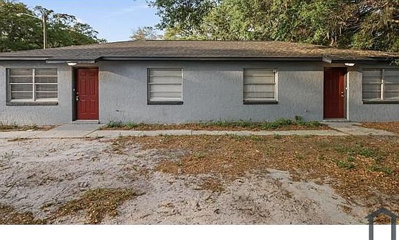 2nd image of 1024 Birchwood Ct APT 1