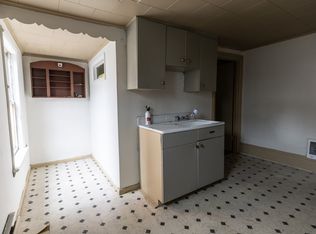 212 W Market St #E, Pottsville, PA 17901