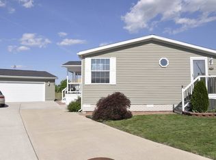 8127 Thetford Ln, Willis, MI 48191