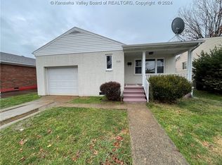 512 24th St, Dunbar, WV 25064