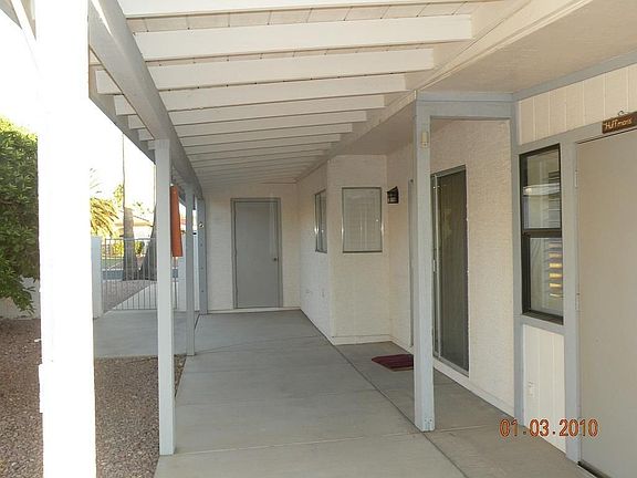 5th image of 26014 S New Town Dr
