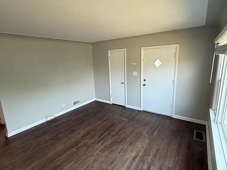 4086 Chase St #4088 — Photo 9