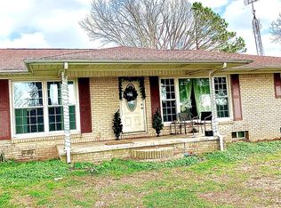 2213 Chisholm Rd, Iron City, TN 38463