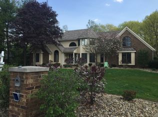 1144 Brookview Ct, Hermitage, PA 16148