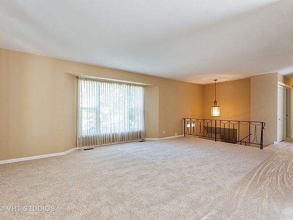 2nd image of 366 King Arthur Ct
