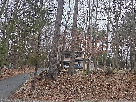 3rd image of 319 New Rd