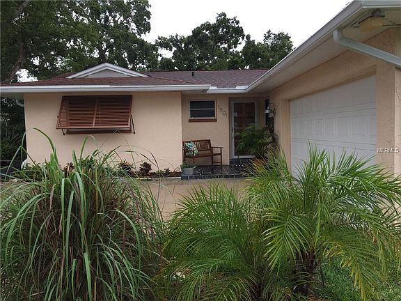 2nd image of 1501 Pleasant Grove Dr