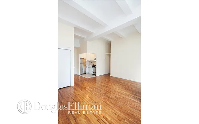 Rented by Douglas Elliman | media 8